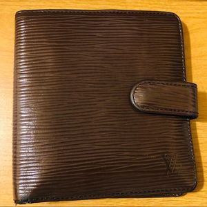 🥰🥰Authentic Louis Vuitton Epi Leather Mens Wallet😍😍